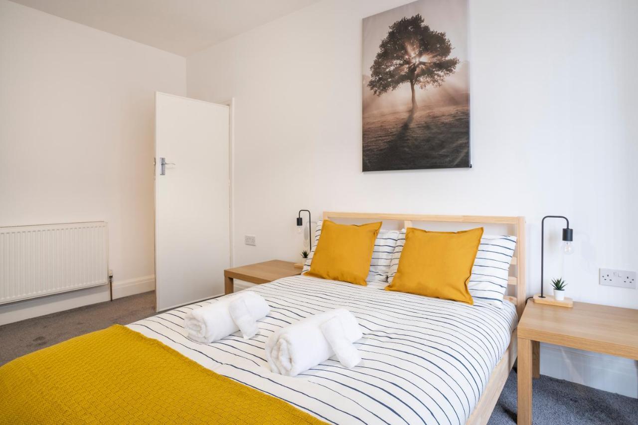 Quiet Neighborhood-Free Parking Apartamento Blackpool Exterior foto